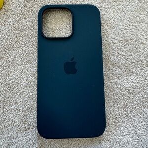 Apple navy silicone iPhone 14 Pro Max case